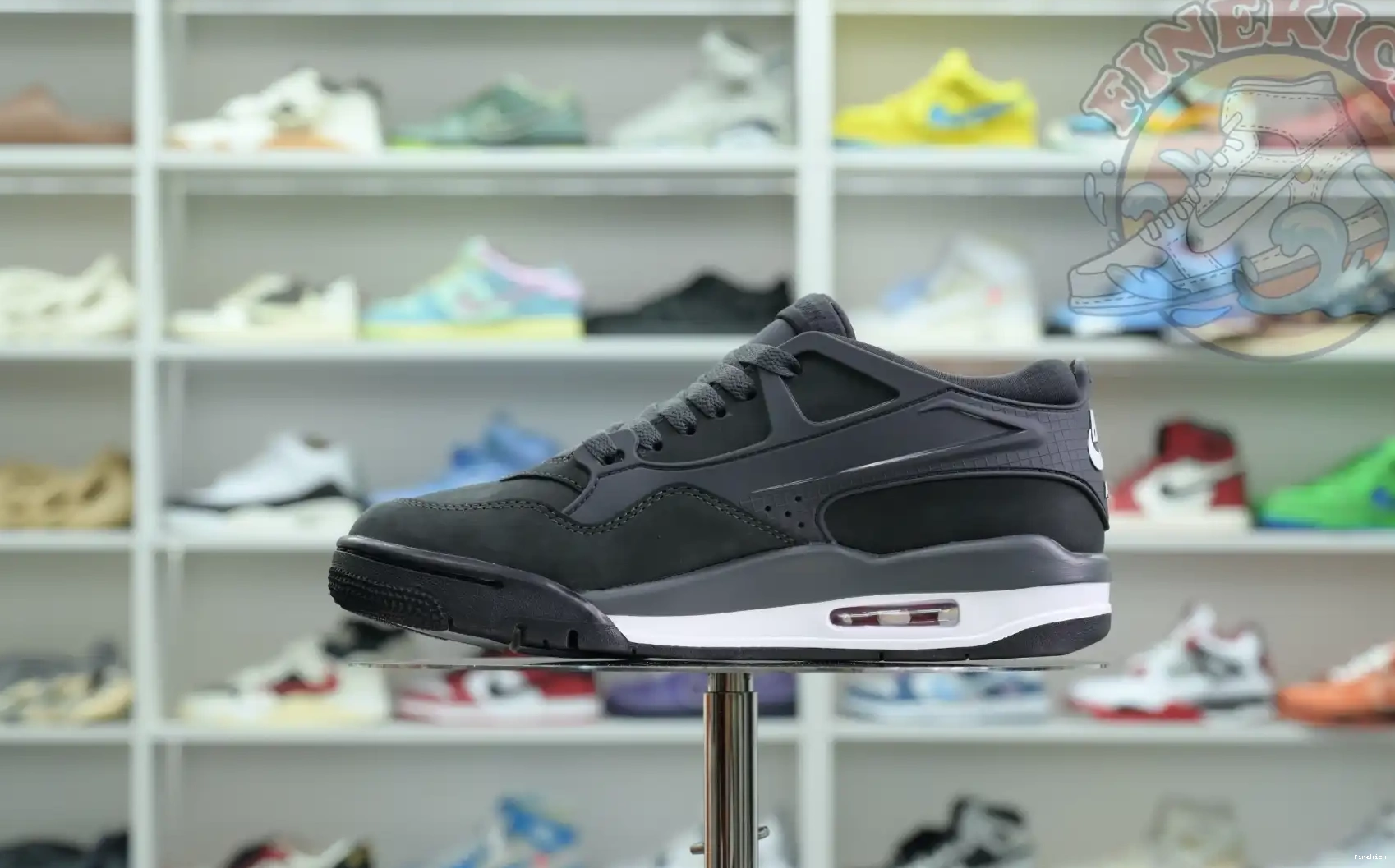 Jordan Jordan Nigel Air “Anthracite” 4 RM x SP Sylvester 0527